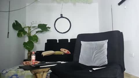 dany wolf002 online show from March 13, 7:42 pm