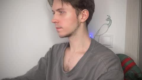 Kero online show from November 5, 8:20 pm