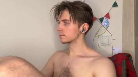 Kero online show from February 8, 5:05 pm