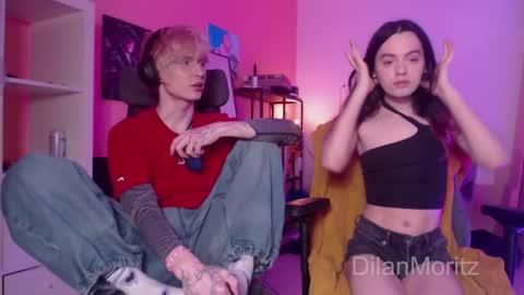 Snapshot of kessy_white chatting on February 25, 9:13 pm Kessy online show from February 25, 9:13 pm