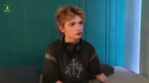 Kessy online show from July 18, 8:23 pm