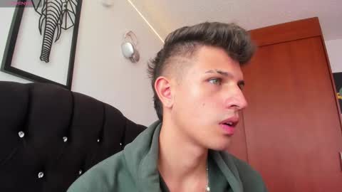 Kevin Ahs online show from November 26, 4:30 pm