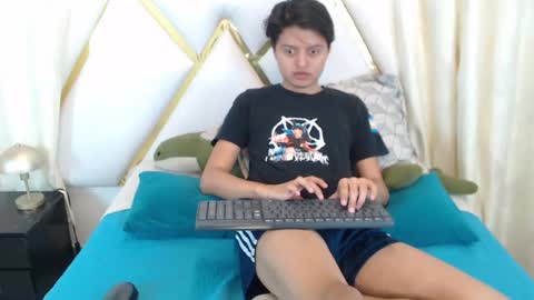 Snapshot of kevin_charless chatting on February 9, 11:36 am Kevin online show from February 9, 11:36 am