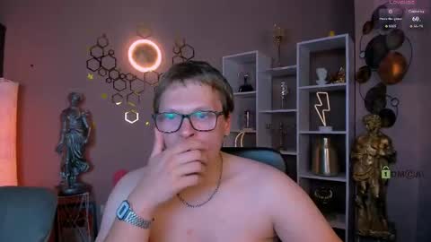 kevin_nix_ online show from May 19, 1:56 am
