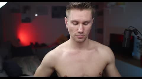 Kev online show from December 15, 9:09 pm