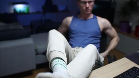 Kev online show from February 21, 5:53 pm