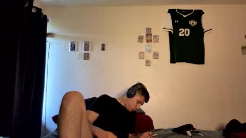 kevinderon1 online show from May 25, 11:55 pm