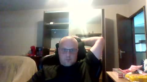 kevintje031987 online show from August 3, 12:43 pm