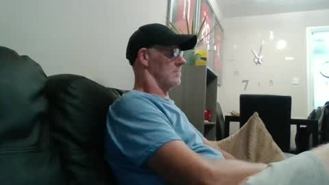 kevlooking4sez online show from June 26, 10:03 pm