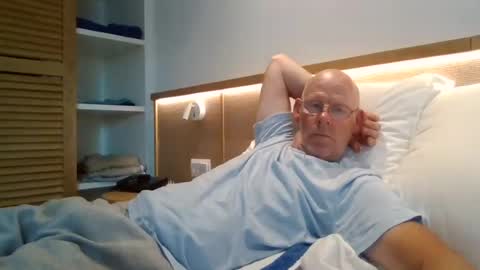 kevlooking4sez online show from July 31, 4:06 pm