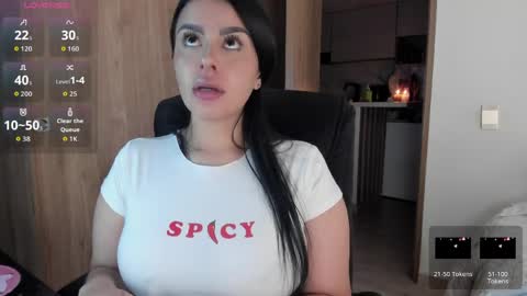 Laura online show from April 2, 3:37 am