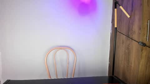 khate_smith online show from April 19, 3:55 pm