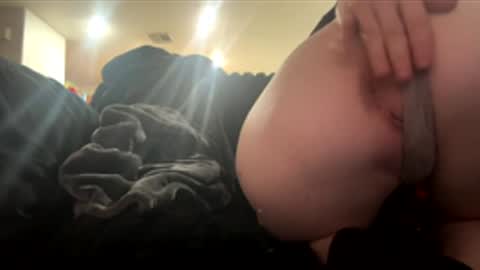 Snapshot of khloemariexox chatting on December 3, 6:32 am khloemariexoxo online show from December 3, 6:32 am