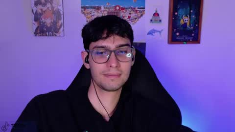 khozler_ online show from June 10, 2:12 am