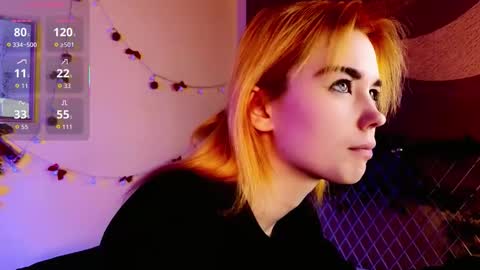 Kira online show from January 6, 10:34 pm