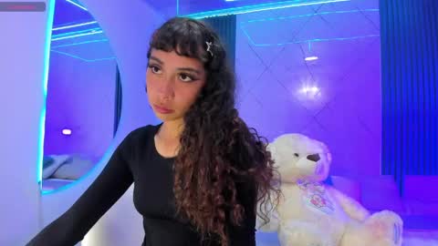 Kiara online show from April 23, 4:24 am