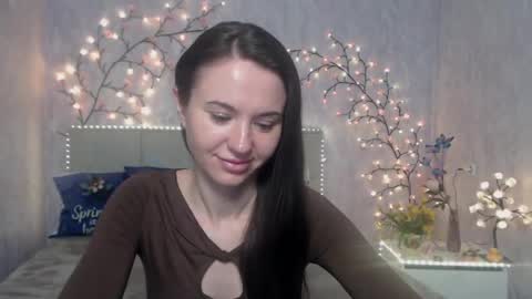 Snapshot of kiaracriegs chatting on April 21, 2:26 am Kara online show from April 21, 2:26 am