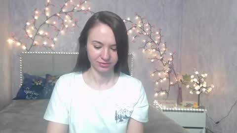 Snapshot of kiaracriegs chatting on May 1, 6:12 pm Kara online show from May 1, 6:12 pm