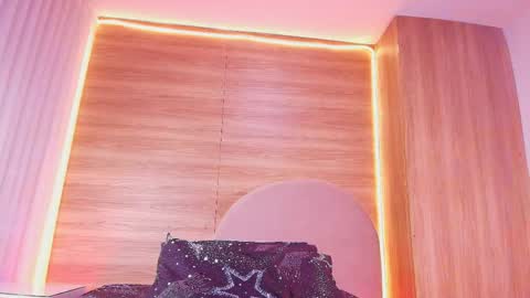 Snapshot of kiaralopez_ chatting on May 6, 3:02 am kiaralopez_ online show from May 6, 3:02 am