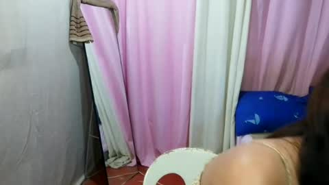 kiesha online show from July 2, 4:40 am