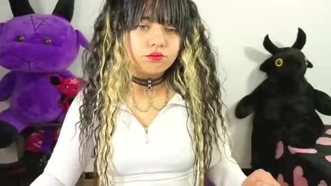 kiiokapop__ online show from October 4, 6:11 am