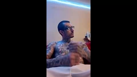 killakk_117 online show from May 24, 12:37 am