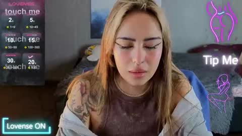 Kim online show from October 28, 5:22 am