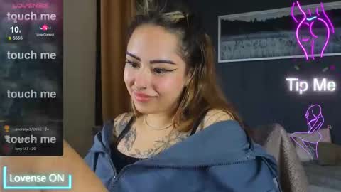 Kim online show from November 13, 8:24 am