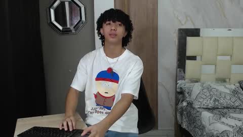 KIM online show from February 8, 2:09 pm