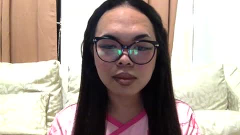 Snapshot of kim_kyile chatting on July 10, 3:25 pm KYLIE online show from July 10, 3:25 pm