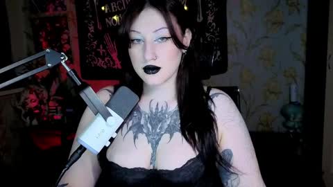 Snapshot of kim_possible1 chatting on May 18, 4:18 am Hi Im Kimberly but u can call me Kim. Turn on ur sound i love to talk and moan online show from May 18, 4:18 am