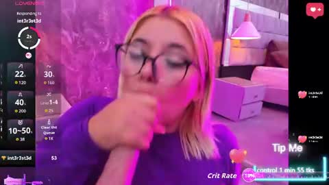 Snapshot of kimberly_cam_ chatting on June 13, 11:02 pm Your kim online show from June 13, 11:02 pm