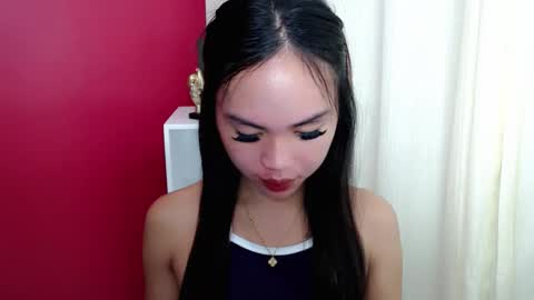 Snapshot of kimberly_tart chatting on March 30, 12:00 am Kimberly online show from March 30, 12:00 am