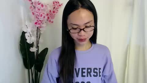 Kimberly online show from May 13, 10:38 pm