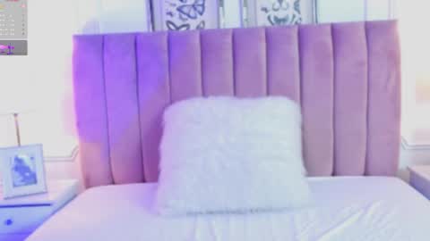 Kimberlyn online show from June 4, 8:59 pm