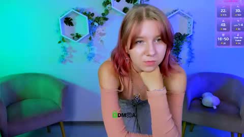 just Kimi  online show from July 6, 6:43 pm