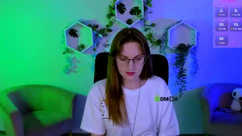 just Kimi  online show from July 7, 6:45 pm