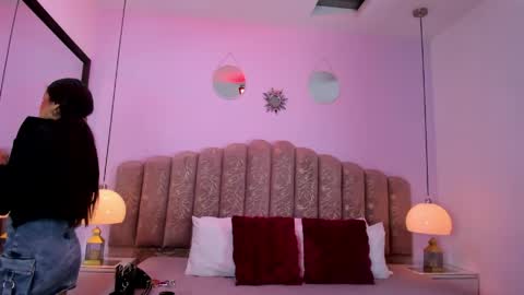 kimluna1 online show from March 26, 12:11 pm