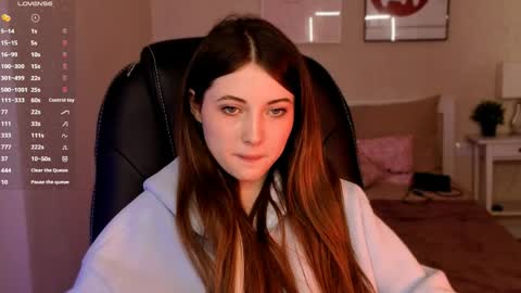  Your Kimmie  follow me  online show from May 29, 2:15 pm