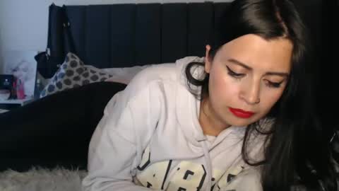 Snapshot of kimmy_one_ chatting on March 4, 8:27 pm kelly online show from March 4, 8:27 pm