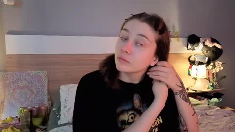 Snapshot of kina_ka chatting on June 11, 11:03 pm kina_ka online show from June 11, 11:03 pm