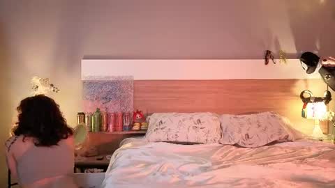 Snapshot of kina_ka chatting on July 19, 7:28 pm kina_ka online show from July 19, 7:28 pm