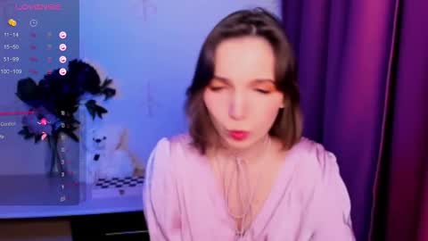 Hazel online show from January 10, 7:48 pm