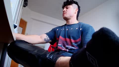 Snapshot of king_master_juan chatting on December 17, 2:22 pm The Best Master online show from December 17, 2:22 pm