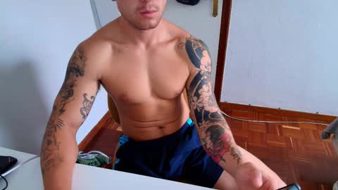 Snapshot of king_master_juan chatting on September 11, 10:04 am The Best Master online show from September 11, 10:04 am