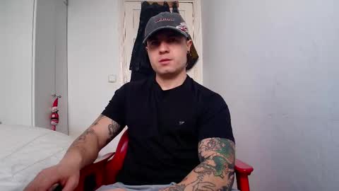 Snapshot of king_master_juan chatting on February 21, 11:44 am The Best Master online show from February 21, 11:44 am