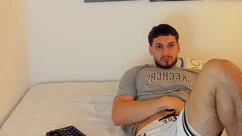 king_of_kings__ online show from December 16, 11:21 pm