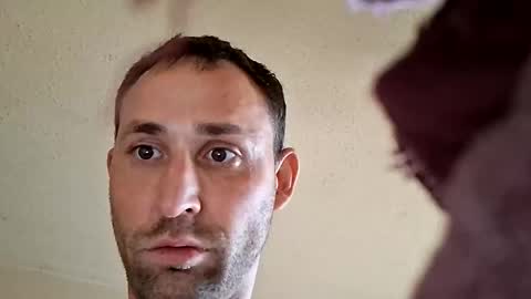 kingd238er online show from March 15, 5:30 pm