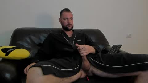 The King online show from April 18, 11:14 am