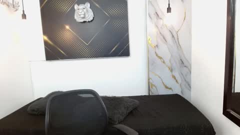 KING  online show from March 20, 3:11 am